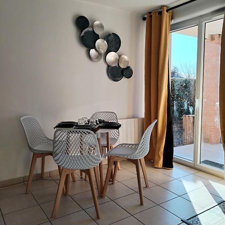 T2 Spacieux Tres Bien Place Gagnac-sur-Garonne Exterior photo